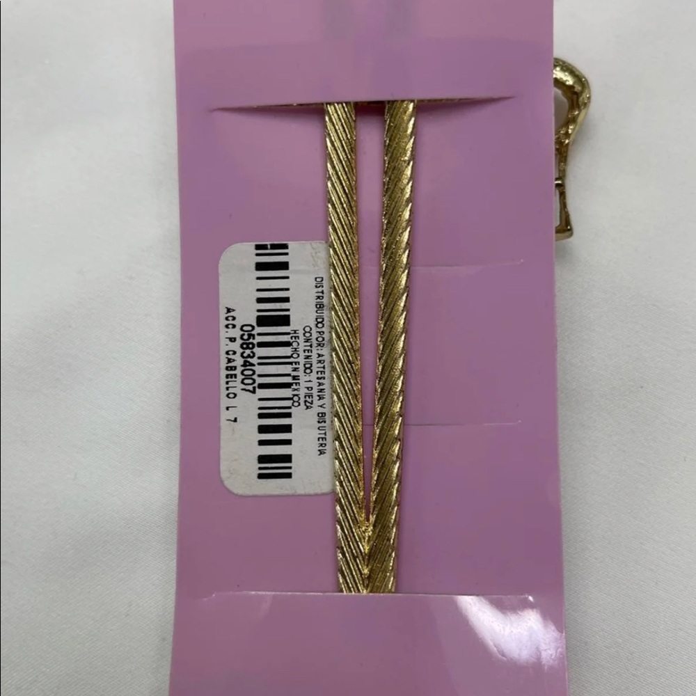 Beautiful Decorative Hair Clip (New) - Picture 9 of 9